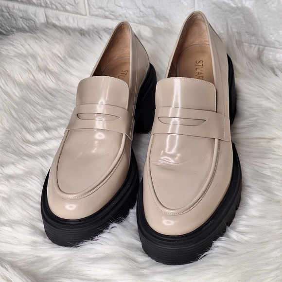 STUART WEITZMAN Soho Loafer Chunky Platform Heel in Dune - Picture 4 of 10